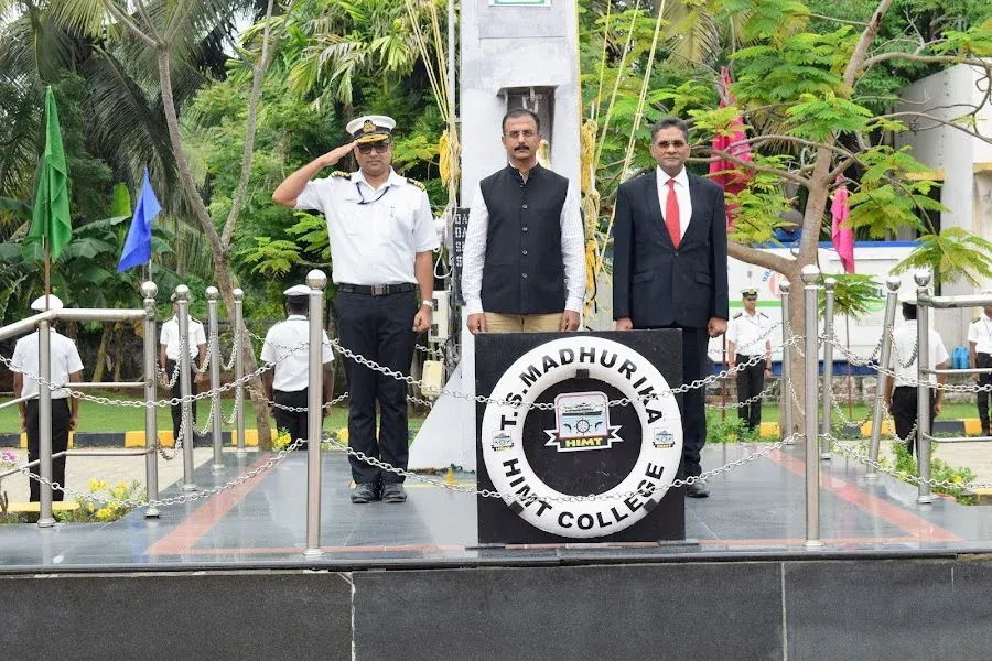 Epaulette Ceremony – BSc 14 and B.Tech 15 – photo 2