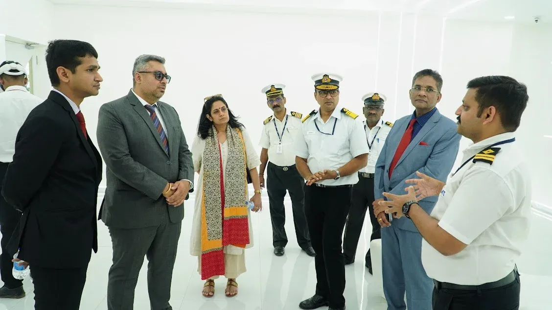 Shri. Manan Oberai Visits – photo 4